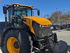 JCB Fastrac 8330