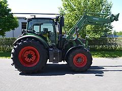 Fendt 516 Profi mit Frontlader, Frontzapfwelle,