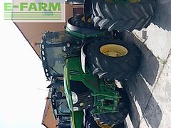 John Deere 6215R