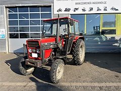 Massey Ferguson 253