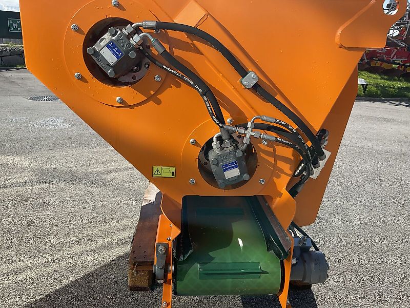 KSS 1500 Einstreugerät