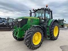 John Deere 6195M