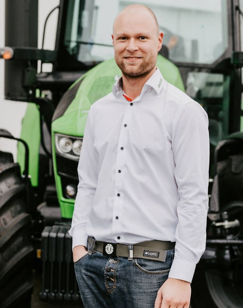 Contact Mr. Lukas Scheibner